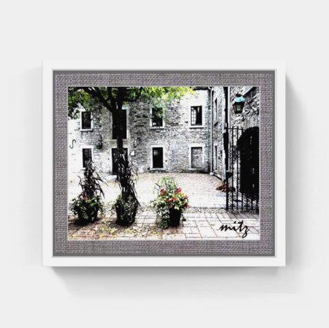 MTL Gibbys Courtyard